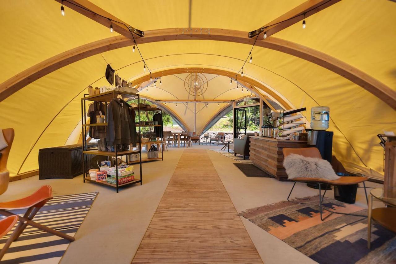 Under Canvas Glacier Coram Exterior photo